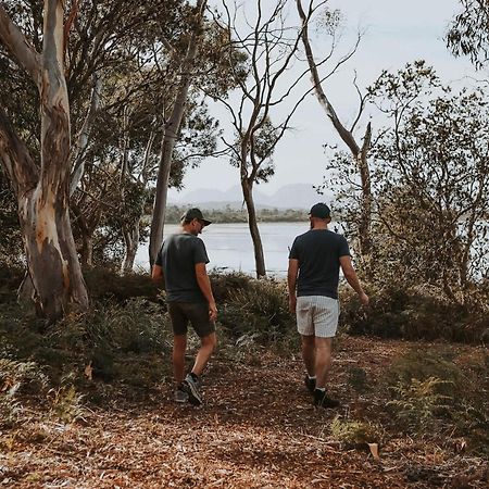 科尔斯湾 Numie - Freycinet Peninsula - Glamping - Heated - Waterfront酒店 外观 照片