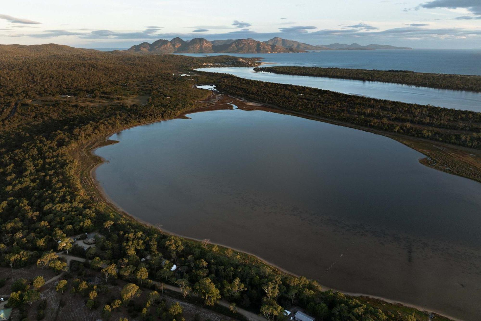 科尔斯湾 Numie - Freycinet Peninsula - Glamping - Heated - Waterfront酒店 外观 照片